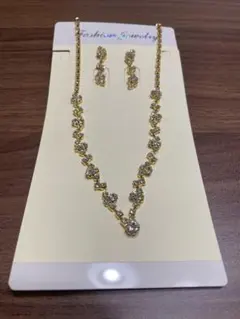 ゴールド ネックレス ピアス セット　ブライダル　パーティー