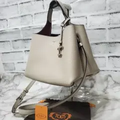 【美品】TOD'S トッズ Tタイムレス レザー 2WAYハンドバッグ ベージュのサムネイル