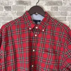 tommy hilfiger赤いチェック柄 長袖シャツ