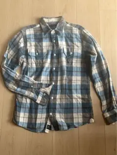 TOMY HILFIGER チェックの襟付きシャツ