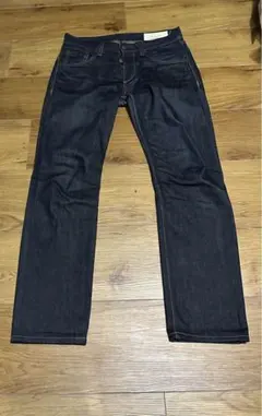 Item thumbnail for item 2662c17d-8d64-4bc3-880c-4046251a095f