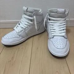 NIKE AIR JORDAN 1 HIGH ホワイト スニーカー