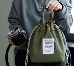 オリーブ色ドローストリングランチバッグ