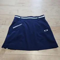☆OAKLEY☆ネイビーベルテッドプリーツゴルフスカート☆美品L☆
