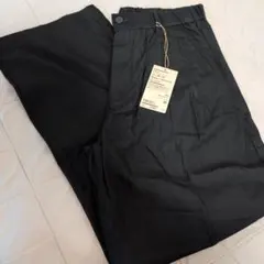 なめらかツータックストレートパンツ Mサイズ ダークグレー 無印良品のサムネイル