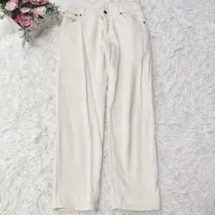 b864 コウベレタス カジュアルパンツ ストレート ボトム シンプル 定番 白のサムネイル