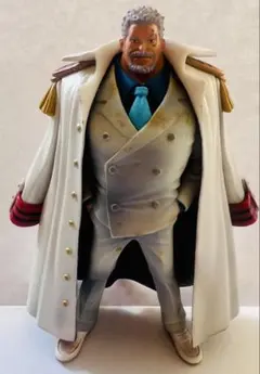 ワンピース フィギュア　モンキー・D・ガープ