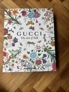 GUCCI The Art of Silk ASSOULINE 本