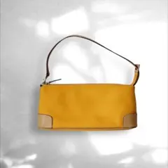 美品 ニナリッチ モノグラム ワンショルダー バッグ イエロー 黄色