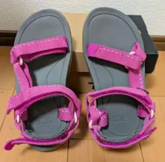 Teva スポーツサンダル オレンジ パープル 23cmほぼ未使用、15日削除 Teva スポーツサンダル オレンジ パープル 23cmほぼ未使用、15日削除