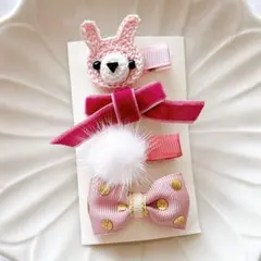 4点セット　ベビーヘアクリップ ハンドメイド　出産祝い　滑り止め付き 春