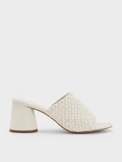 Charles & Keith 編み込みミュール サンダル♡のサムネイル