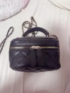 ブラックキルティングショルダーバッグ