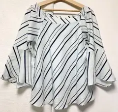 Item thumbnail for item d9f91f99-3b88-4a96-a321-841033fadee4