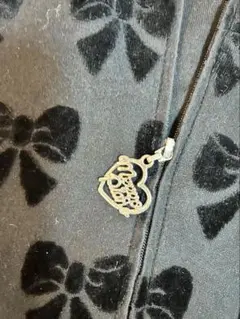 メゾピアノ薄手パーカー