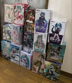初音ミク、重音テト、フリーレン、アルベド、シャルティア、御坂美琴フィギュア13点 初音ミク、重音テト、フリーレン、アルベド、シャルティア、御坂美琴