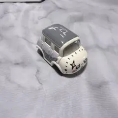 ドリームトミカ　ちいかわ　ラッコ