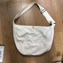 ショルダーバック ニュースペーパーバック 白