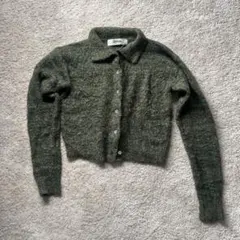 Oriens オリーブグリーン カーディガン　iozuzoiちゃん着用