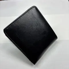 タ*キ様 黒の合成皮革 二つ折り財布