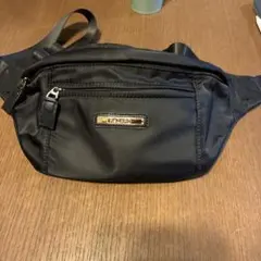 ReZARD ボディバッグ 黒×金 ナイロン