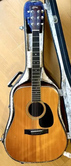 ジャパンヴィンテージヤマハFG230赤ラベル純正ロケットケース付き