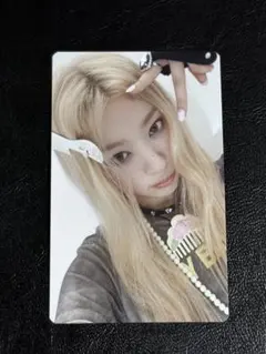 モカ ILLIT NOT CUTE TSUTAYA ラキドロ トレカ 5