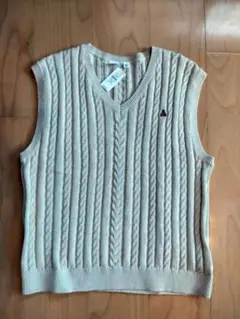 新品　GAP　アイボリー ケーブル編み ニットベスト　ベージュ