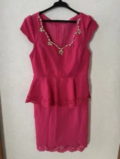 ♡キャバドレス♡ワンピース♡ビジュー付きピンクペプラムドレス♡レディース♡