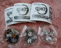 鬼滅の刃　ぴた！でふぉめ　アクリルめじるしガチャマスコット　無惨　童磨　猗窩座