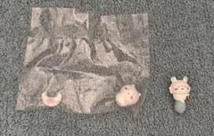 ちいかわ　モモンガ すやすやマスコット2 ガチャガチャ