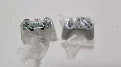 に*◎様 PlayStation ミニチュアチャーム コントローラー グレー・ス