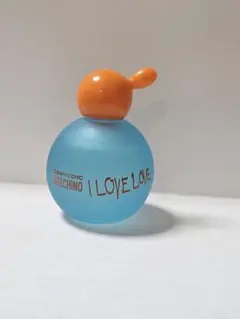 Moschino I Love Loveのサムネイル