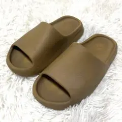 2026年最新】adidas yeezy slide 27.5の人気アイテム - メルカリ