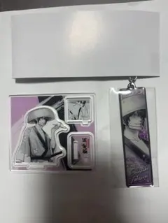 銀魂展　高杉晋助　メタルキーホルダー　アクリルフィギュアコレクション