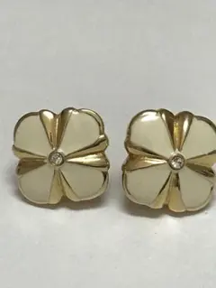 ヴィンテージフラワーイヤリング