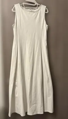 UNIQLO AIRism ノースリーブロングワンピース M ホワイト