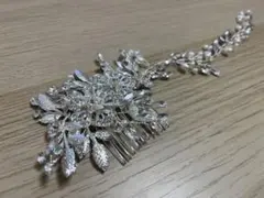 ビジューとパールのヘッドドレス　ウェディング　ブライダル