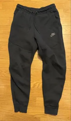 Item thumbnail for item f5e0d4f2-54c9-41d0-9f13-7e8472c0557e