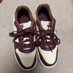 NIKE スニーカー バーガンディ×クリーム