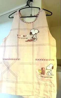 保育士　SNOOPYエプロン　キャラクターエプロンのサムネイル