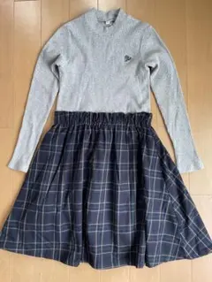 ロゴ刺繍入りワンピース160