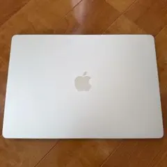 おまけ付き 美品 13インチ MacBook Airスターライト 256GB - メルカリ