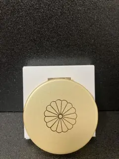 《限定》皇居限定 菊の御紋 シャンパン ゴールド コンパクトミラー　新品未使用