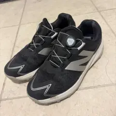 New Balance ゴルフシューズ ブラック/シルバーのサムネイル