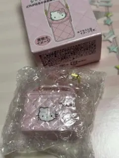 ハローキティ ミニチュアキルト シークレットストラップバニティケース