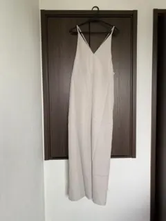 サロペット　ワイドパンツ　新品