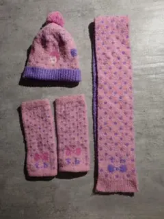 ティンカーベル　帽子・マフラー・レッグウォーマーセット