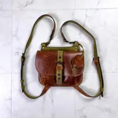 Item thumbnail for item 86769698-4a7a-4181-a64e-bfbb29de7e8b