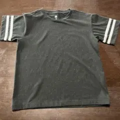 UNIQLO 黒 Tシャツ 130サイズ